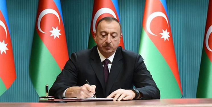 Növbədənkənar Azərbaycan Respublikası Prezidenti seçkilərinin elan edilməsi haqqında Azərbaycan Respublikasının Prezidenti Sərəncam imzalayıb