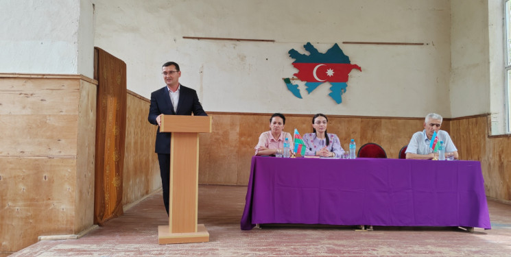 “Erkən nikah və qohumlar arasında nikahların mənfi nəticələri” adlı maarifləndirmə görüşü keçirilib